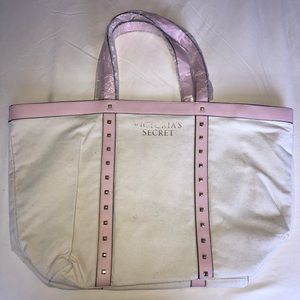 Victoria’s Secret Tote